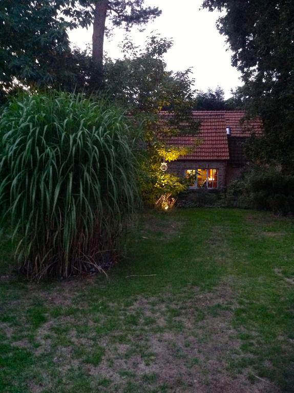 Holiday Home Harmony Brecht Bagian luar foto