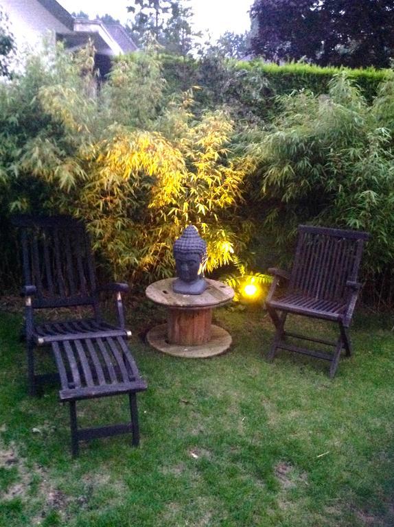 Holiday Home Harmony Brecht Bagian luar foto